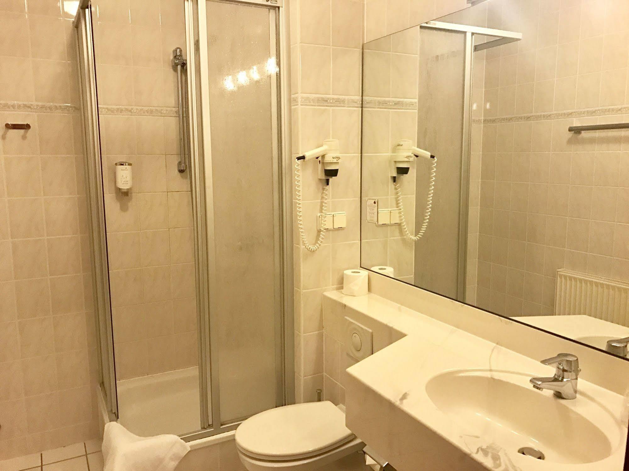Hotel Berlin - Greenline Hotel Zossen Eksteriør bilde