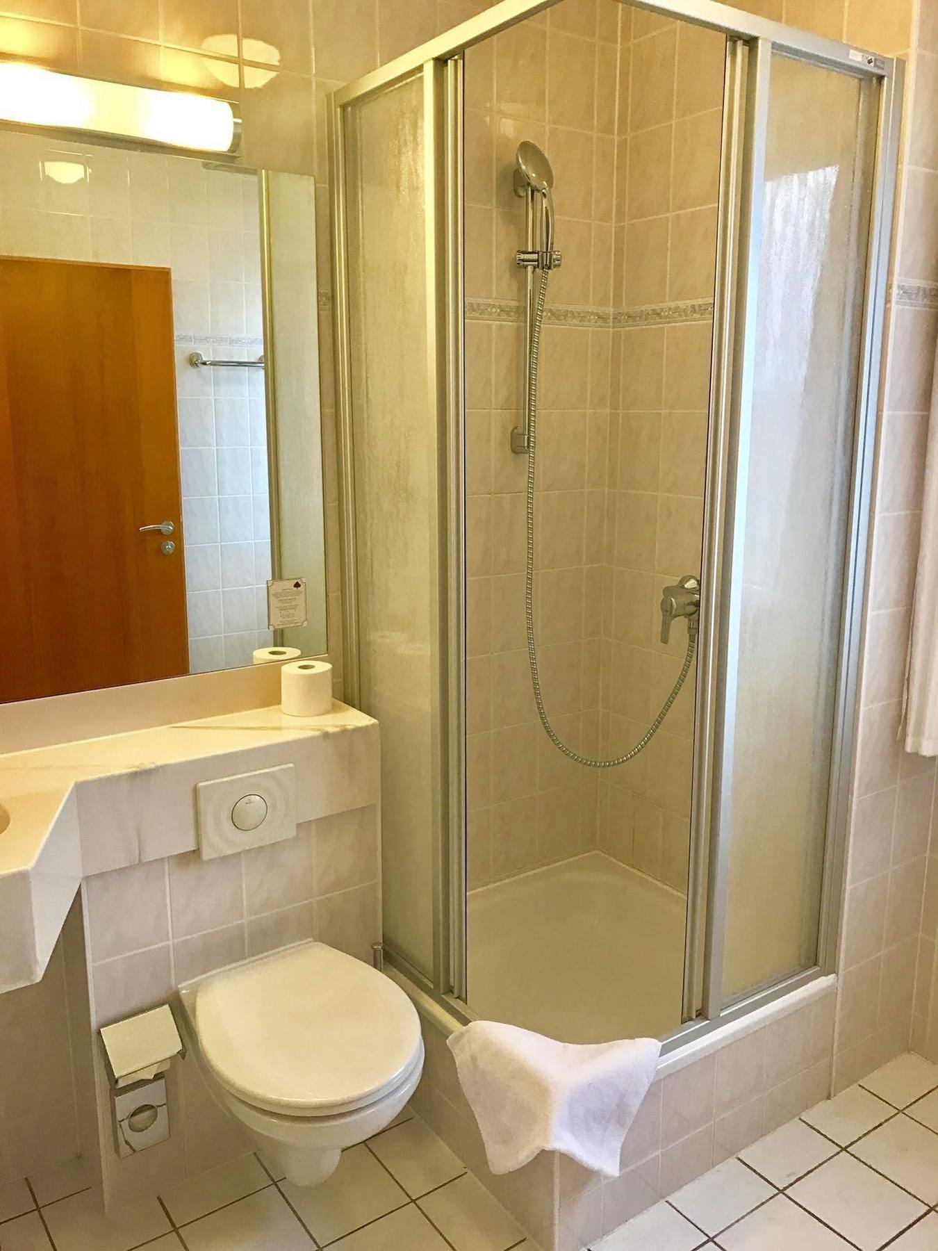 Hotel Berlin - Greenline Hotel Zossen Eksteriør bilde