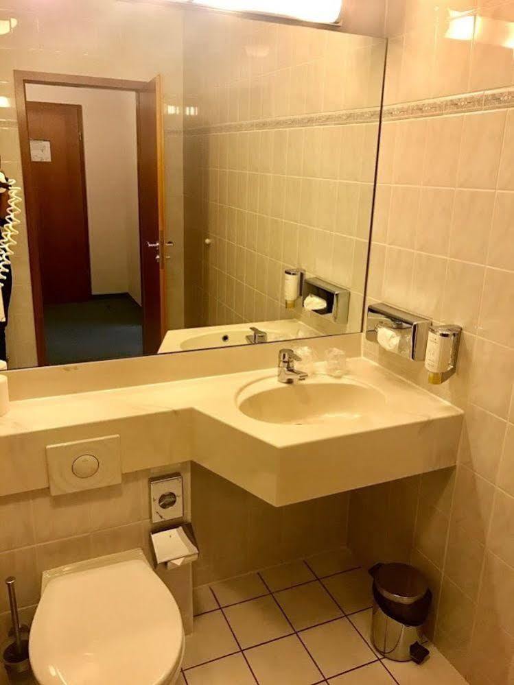 Hotel Berlin - Greenline Hotel Zossen Eksteriør bilde