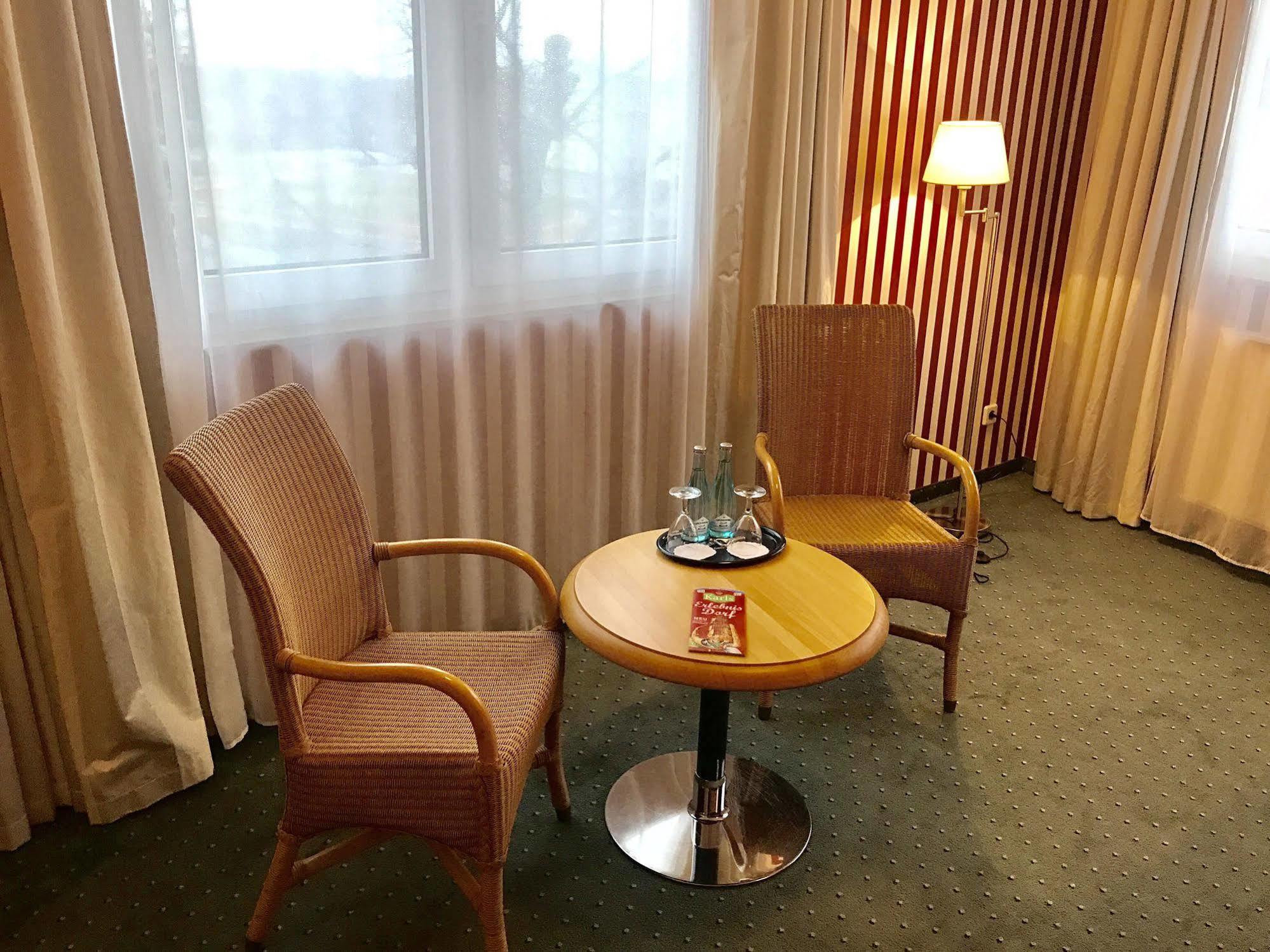 Hotel Berlin - Greenline Hotel Zossen Eksteriør bilde